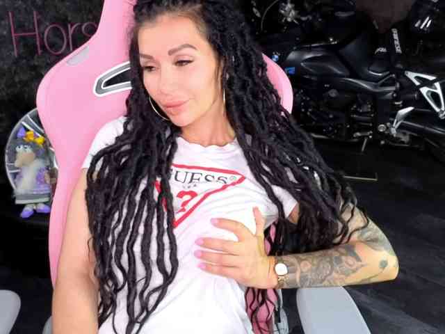 -BABAYAGA- Sex Cam Show