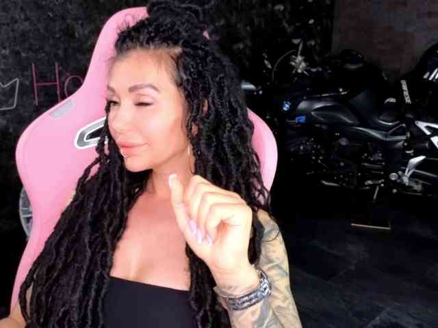 -BABAYAGA- Sex Cam Show