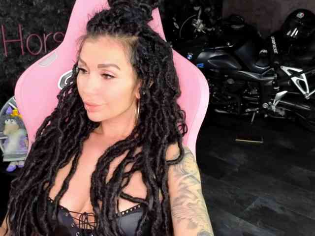 -BABAYAGA- Sex Cam Show