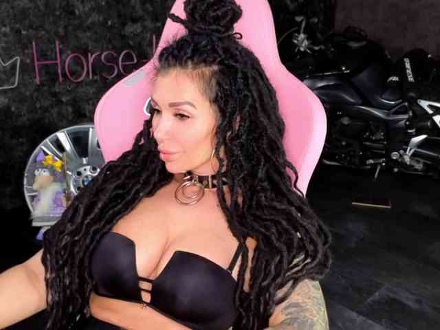 -BABAYAGA- Sex Cam Show