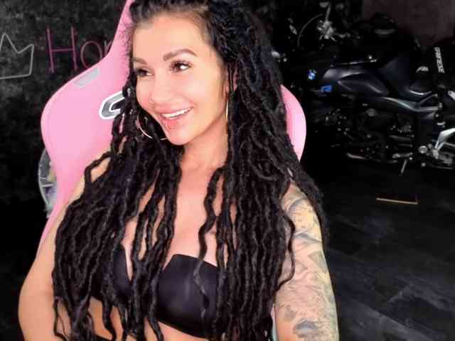 -BABAYAGA- Sex Cam Show