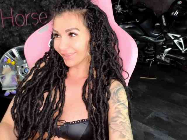 -BABAYAGA- Sex Cam Show