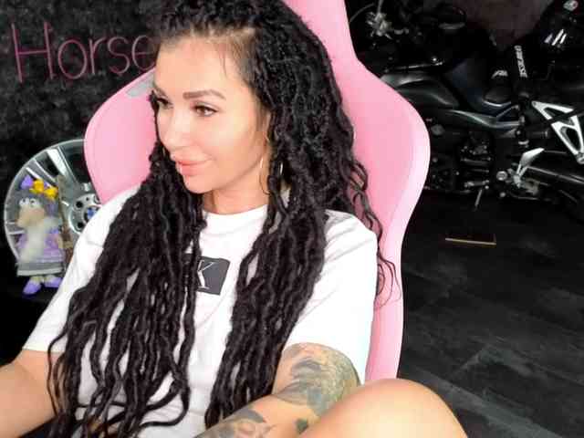 -BABAYAGA- Sex Cam Show