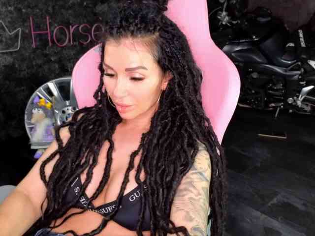 -BABAYAGA- Sex Cam Show
