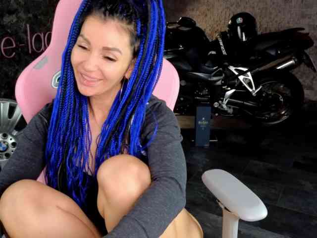 Model: -BABAYAGA-