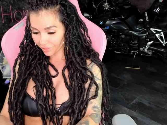 -BABAYAGA- Sex Cam Show
