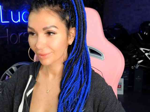 -BABAYAGA- webcam