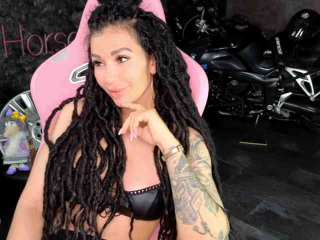 -BABAYAGA- Sex Cam Show
