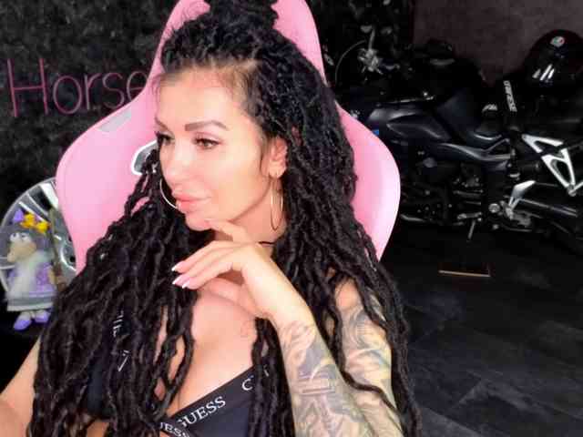 -BABAYAGA- Sex Cam Show