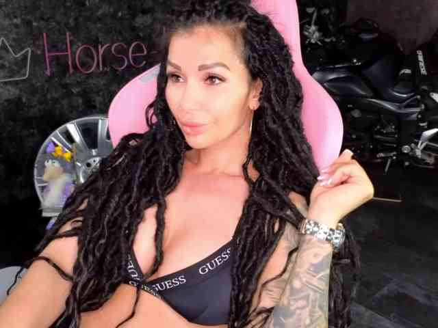 -BABAYAGA- Sex Cam Show