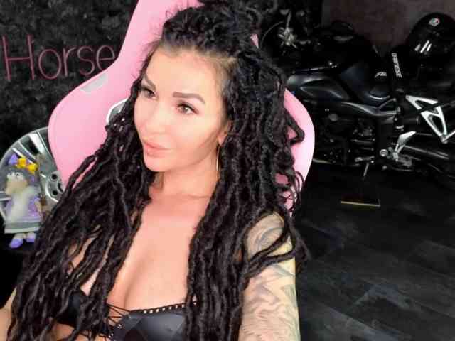 -BABAYAGA- Sex Cam Show