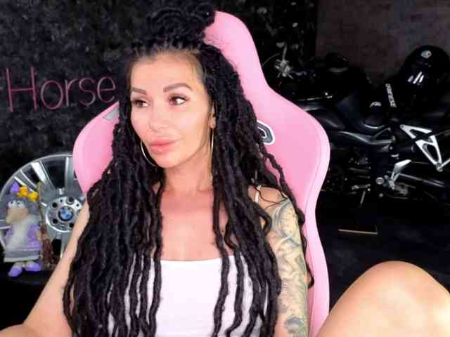 -BABAYAGA- Sex Cam Show