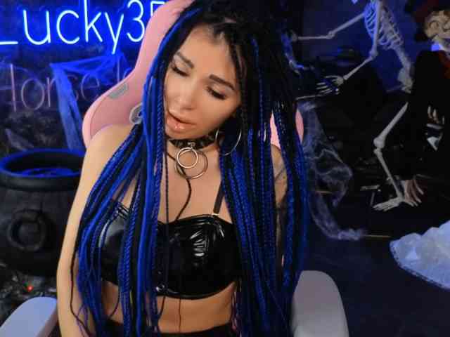 Model: -BABAYAGA-