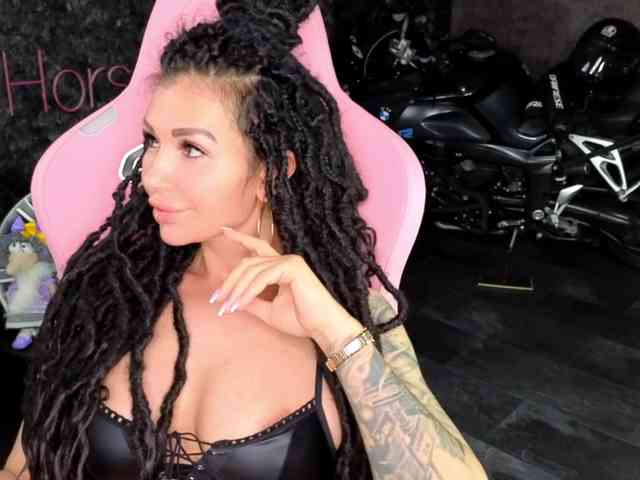 -BABAYAGA- Sex Cam Show