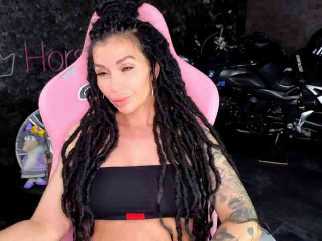 -BABAYAGA- Sex Cam Show
