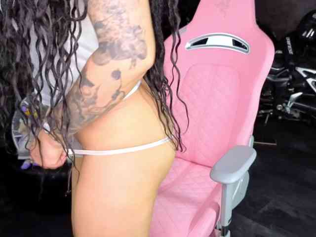 -BABAYAGA- Sex Cam Show