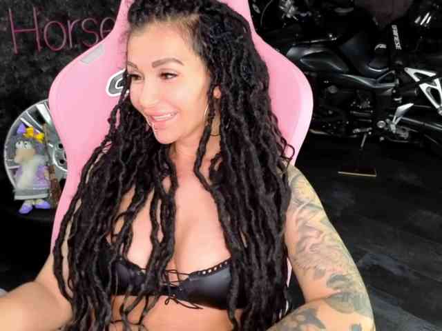 -BABAYAGA- Sex Cam Show