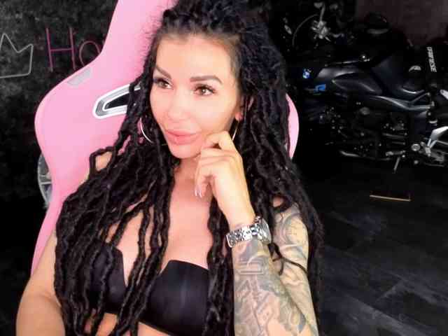 -BABAYAGA- Sex Cam Show