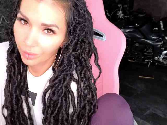 -BABAYAGA- Sex Cam Show