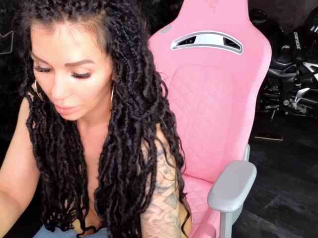 -BABAYAGA- Sex Cam Show