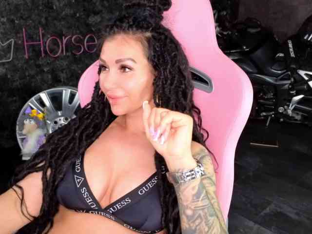 -BABAYAGA- Sex Cam Show