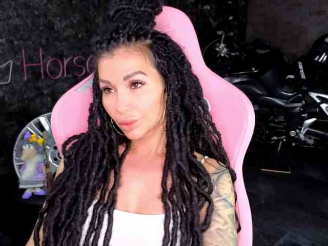 -BABAYAGA- Sex Cam Show