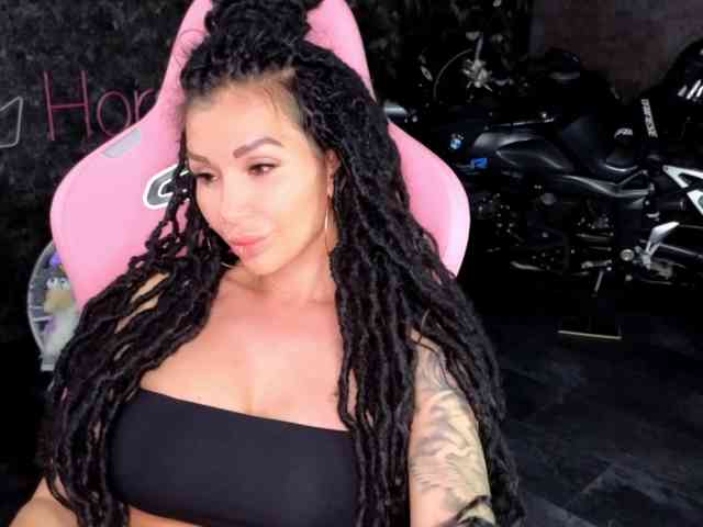 -BABAYAGA- Sex Cam Show