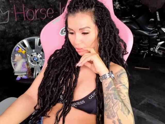 -BABAYAGA- Sex Cam Show