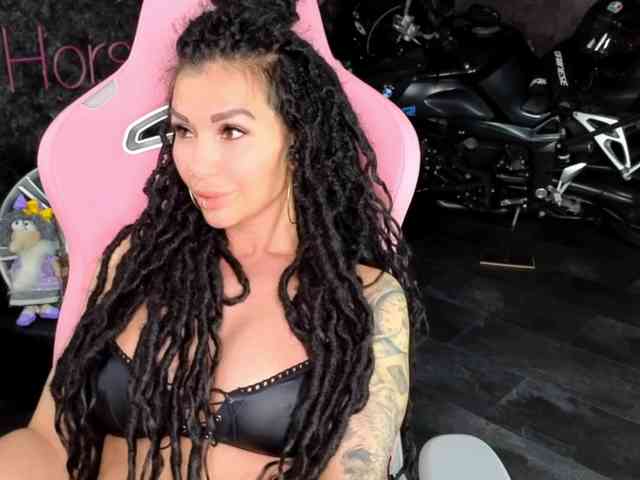 -BABAYAGA- Sex Cam Show