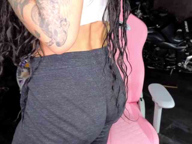 -BABAYAGA- Sex Cam Show