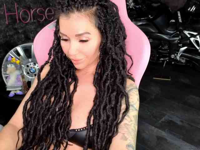 -BABAYAGA- Sex Cam Show