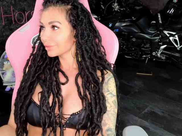 -BABAYAGA- Sex Cam Show