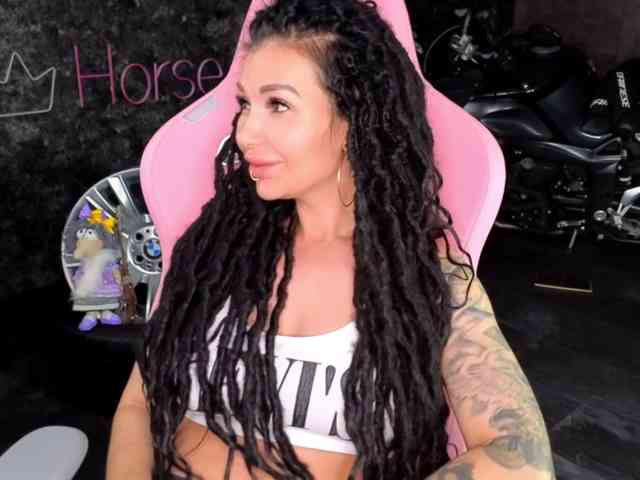 -BABAYAGA- Sex Cam Show