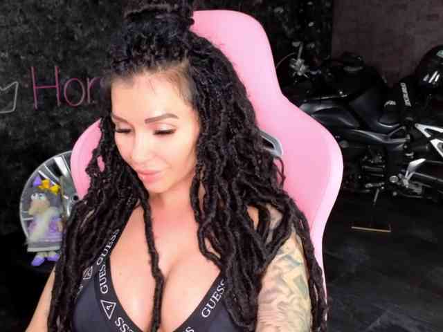 -BABAYAGA- Sex Cam Show