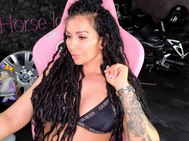 -BABAYAGA- Sex Cam Show