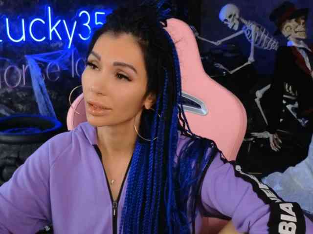 -BABAYAGA- webcam