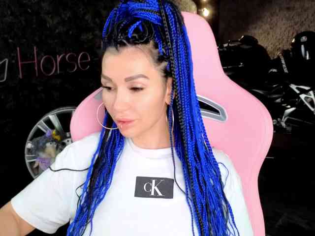 Modella: -BABAYAGA-