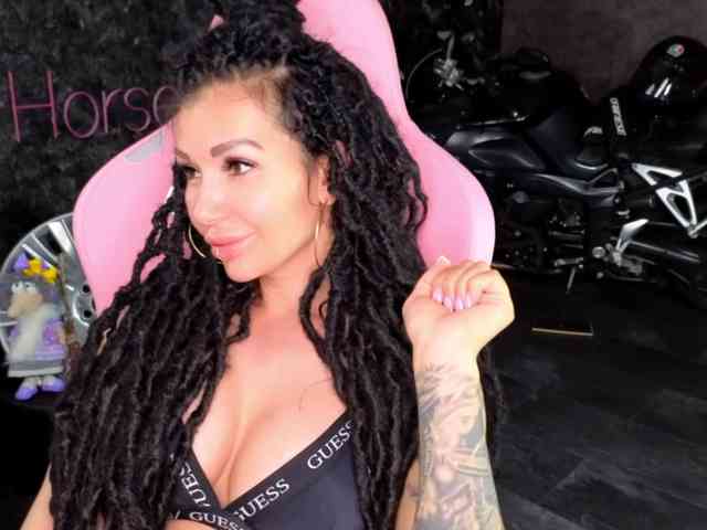 -BABAYAGA- Sex Cam Show