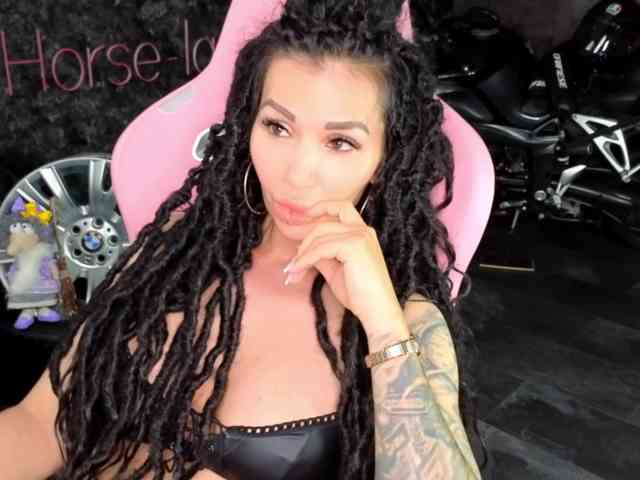 -BABAYAGA- Sex Cam Show