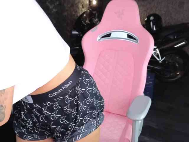 -BABAYAGA- webcam