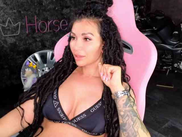 -BABAYAGA- Sex Cam Show