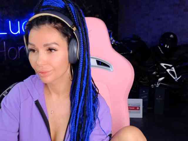 -BABAYAGA- webcam