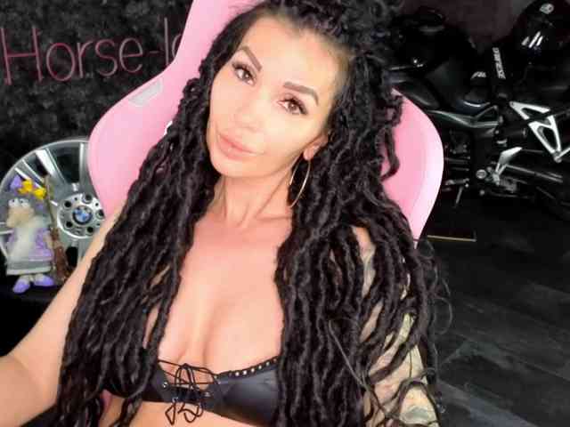 -BABAYAGA- Sex Cam Show