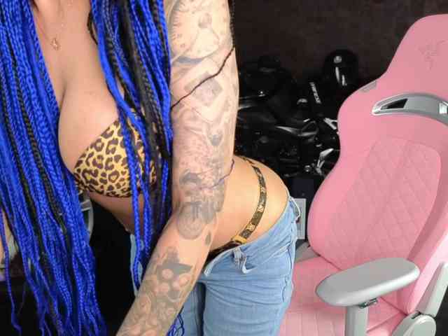 -BABAYAGA- webcam