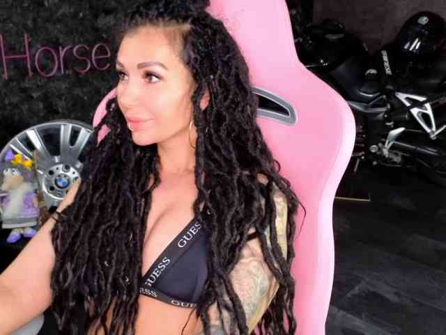 -BABAYAGA- Sex Cam Show