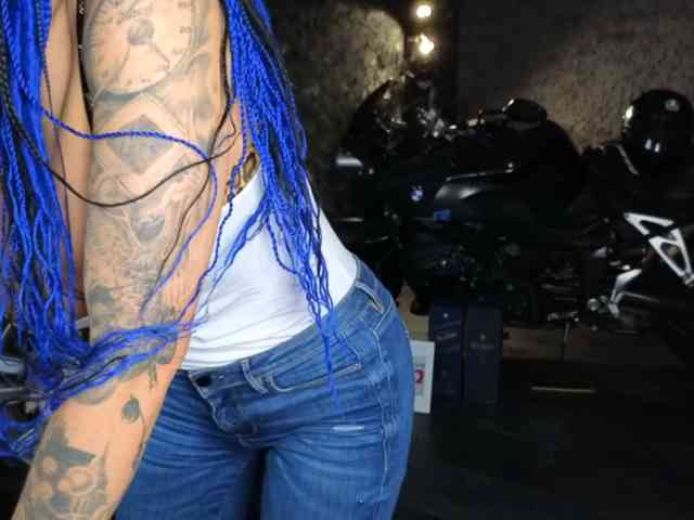 Model: -BABAYAGA-