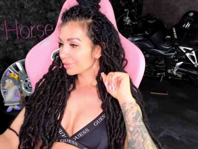 -BABAYAGA- Sex Cam Show