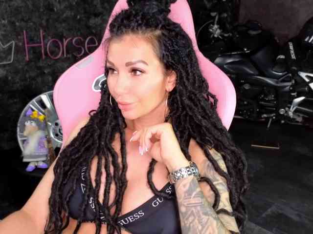 -BABAYAGA- Sex Cam Show