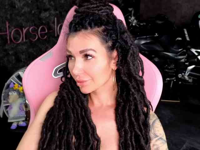 -BABAYAGA- Sex Cam Show