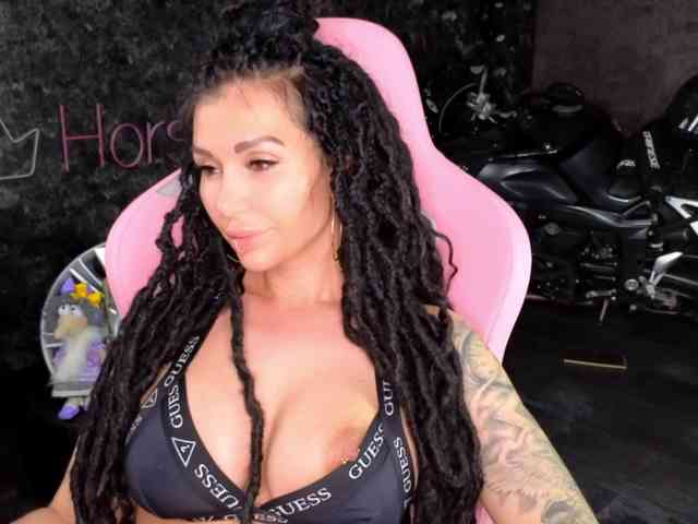 -BABAYAGA- Sex Cam Show